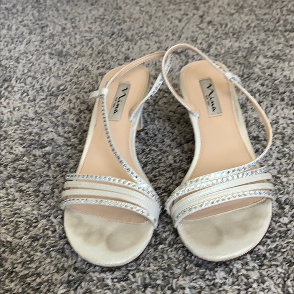 Formal low heels